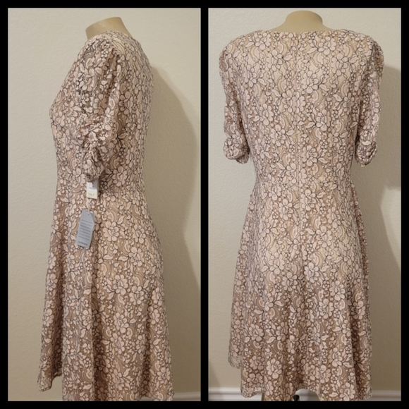 🆕️Eliza J blush lacey floral midi dress - Picture 3 of 8